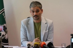 takimimiz-zafer-kazandi-baskan-gorevini-birakti-1GBP8Aek.jpg