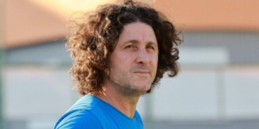 trabzonspor-fatih-tekke-ile-yeni-bir-donem-baslatiyor-9q7ycOWg.jpg