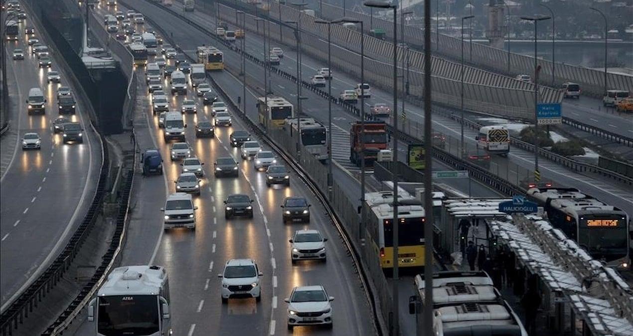trafik-cezalarinda-sok-artis-en-dusuk-tutar-40-bin-lira-XTQfNXg9.jpg