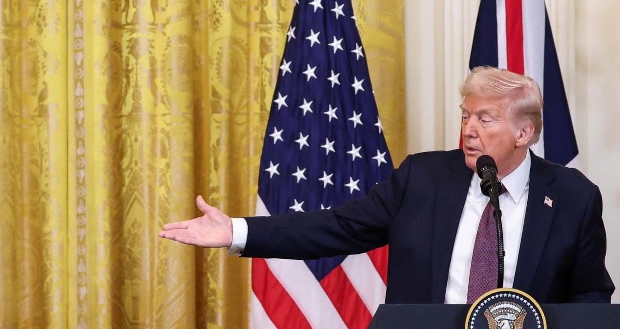 trumpin-imzayi-ufukta-gormesi-unuttugu-sozleriyle-ilgili-sasirtici-itiraflari-5lZcB13c.jpg