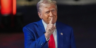 trumptan-sasirtan-hamle-3500-calisani-olan-medya-devi-calisanlarini-zorunlu-izne-gonderdi-4twAapKm.jpg