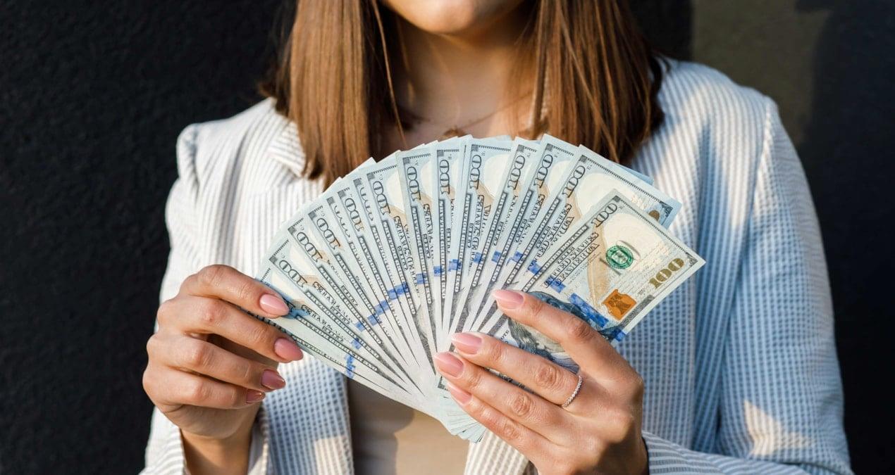turkiyedeki-dolar-milyonerlerinin-sayisi-servet-raporu-detaylari-VreNLIMM.jpg