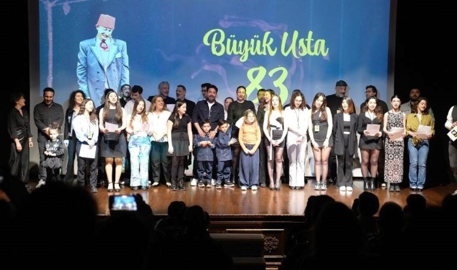 16-savas-dincel-tiyatro-odulleri-sahiplerini-bulmanin-otesinde-bir-sanat-kutlamasi-irdP8RlU.jpg
