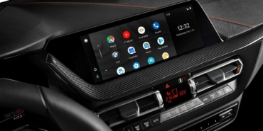 android-auto-ve-carplaye-rakip-samsung-auto-ile-tanisin-otomobil-deneyiminizi-yeniden-sekillendirin-uEWVDXK4.jpg
