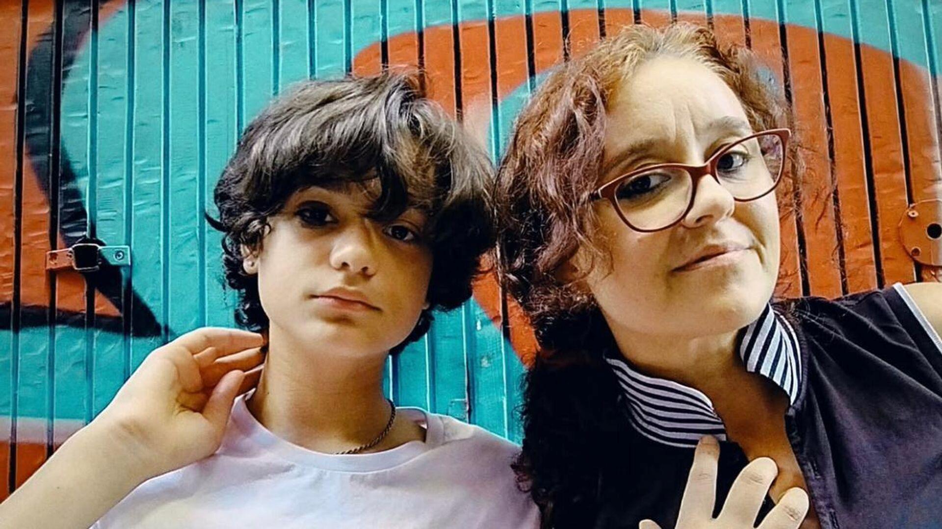anne-yasemin-minguzzi-oglu-ahmet-mattiaya-veda-ettigi-anlari-anlatti-NxdtkeVT.jpg