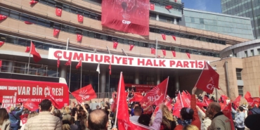 chp-olaganustu-kurultay-icin-toplaniyor-carsaf-blok-liste-tartismasi-yasaniyor-fBv1ir2c.jpg