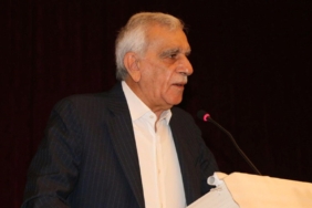 dem-partinin-sureyya-ondersiz-imrali-ziyaretinde-ahmet-turk-de-yer-almadi-rahatsizlandigi-aciklandi-Hp8Hmzcv.jpg