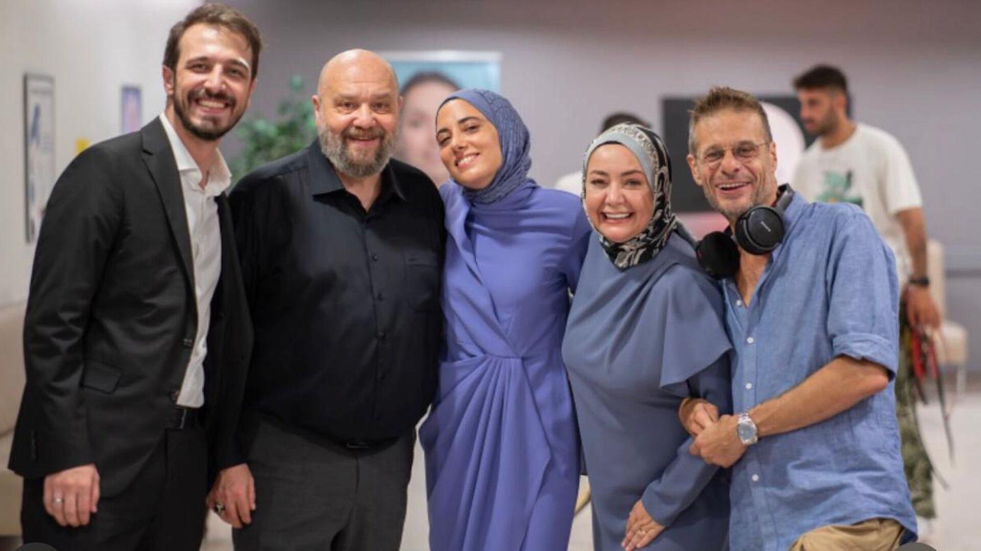 kizilcik-serbetinde-surpriz-ayrilik-izleyicilerden-gururunuzla-final-yapin-tepkisi-EGRVwTHY.jpg