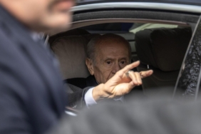 mhp-lideri-bahceli-chpye-kayyum-dogru-degildir-tantana-koparanlar-icimize-kadar-yuvalanmis-seytanlar-LVXERulg.jpg