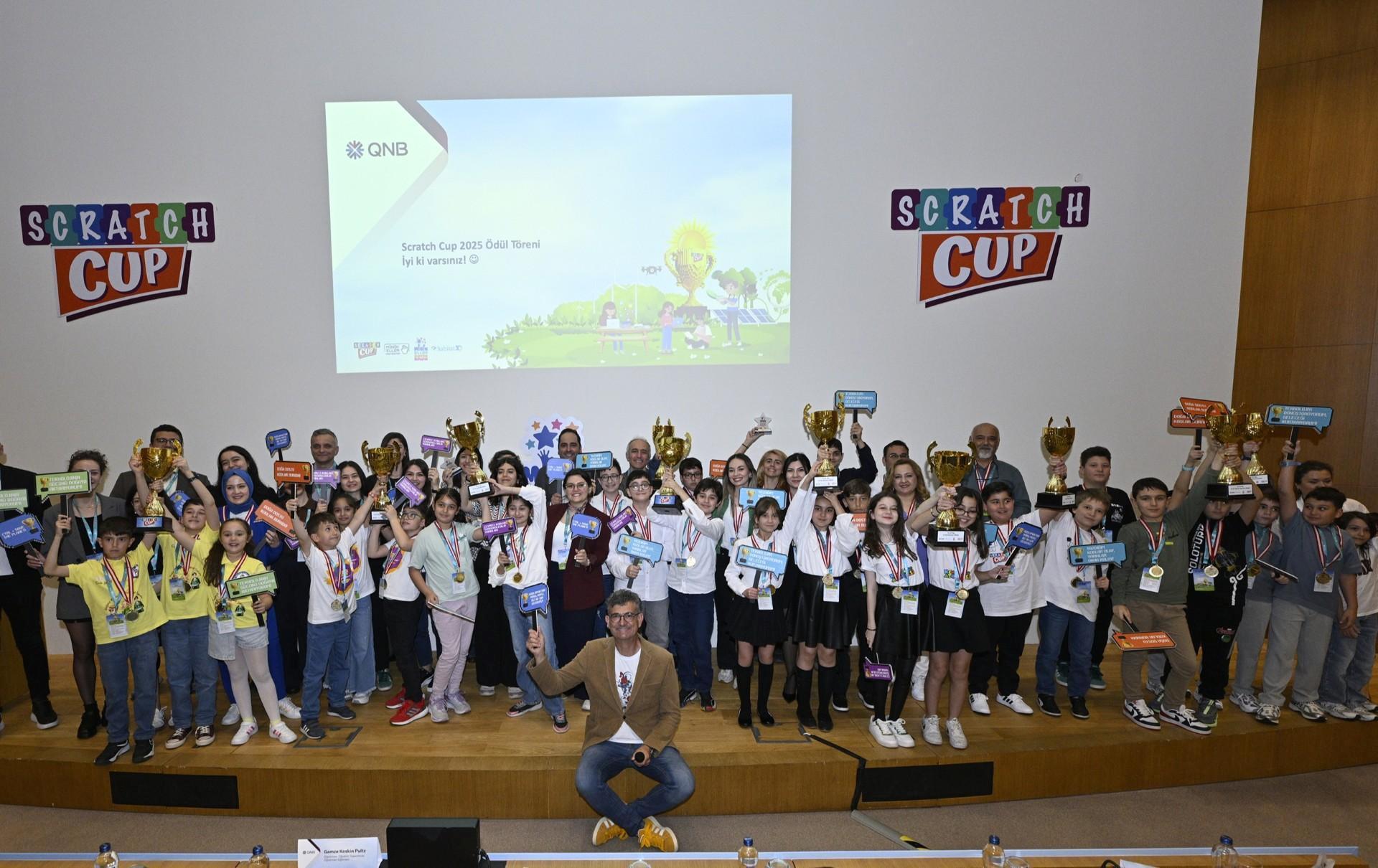 scratch-cup-2025in-en-iddiali-10-finale-kalan-takimiyla-tanisin-WkVqdztf.jpg