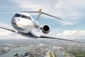 ses-duvarini-asan-luks-bombardier-global-8000-ile-hizin-sinirlarini-zorlayin-cqkpKDkH.jpg
