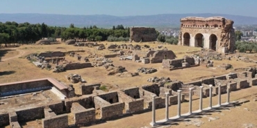 tarihin-izinde-tralleis-antik-kentinin-yeniden-kesfi-ve-ziyarete-acilisi-aJaq3wOp.jpg