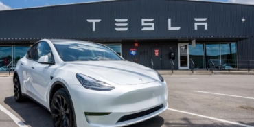 tesla-kilometre-sayaci-hizla-mi-artiyor-iste-bilmeniz-gerekenler-4mCKmz8q.jpg
