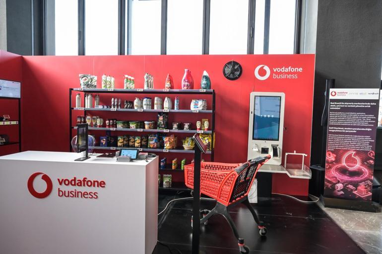 Vodafone Business’tan yeni müşteri deneyimi: Red Konsol