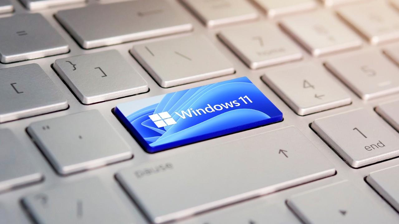 windows-11-windows-10un-kollarinda-dans-ediyor-7WTVCOYV.jpg