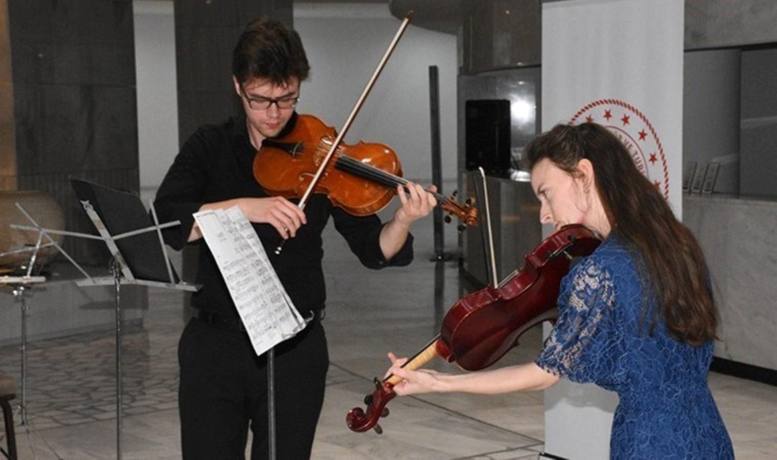afyonkarahisarda-klasik-muzik-festivali-mahk-mlara-ozel-sanat-ve-ruh-terbiyesi-etkinligi-JtAPuvQ8.jpg