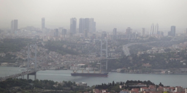 akom-istanbullulari-gun-vererek-uyardi-iki-gun-camur-yagacak-hava-da-soguyor-9qTqQ8LG.jpg