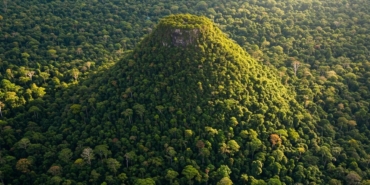 amazonun-kalbinde-gizemli-piramit-cerro-el-cononun-sirri-ne-sZY8HH2x.jpg