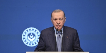 erdogan-devletin-sayginligina-halel-getiren-kamunun-mallarini-israf-eden-kimsenin-gozunun-yasina-bakmayiz-XAaNaMr4.jpg