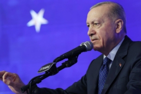 erdogan-muhalefetin-en-cok-sevdigi-yesil-benjamin-franklin-yesili-mavide-de-en-cok-euro-mavisini-tercih-ediyorlar-8PWVWJiK.jpg