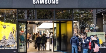 galaxy-s25-edge-merakla-beklenen-lansman-tarihi-sonunda-acikladi-Xa6VOczX.jpg