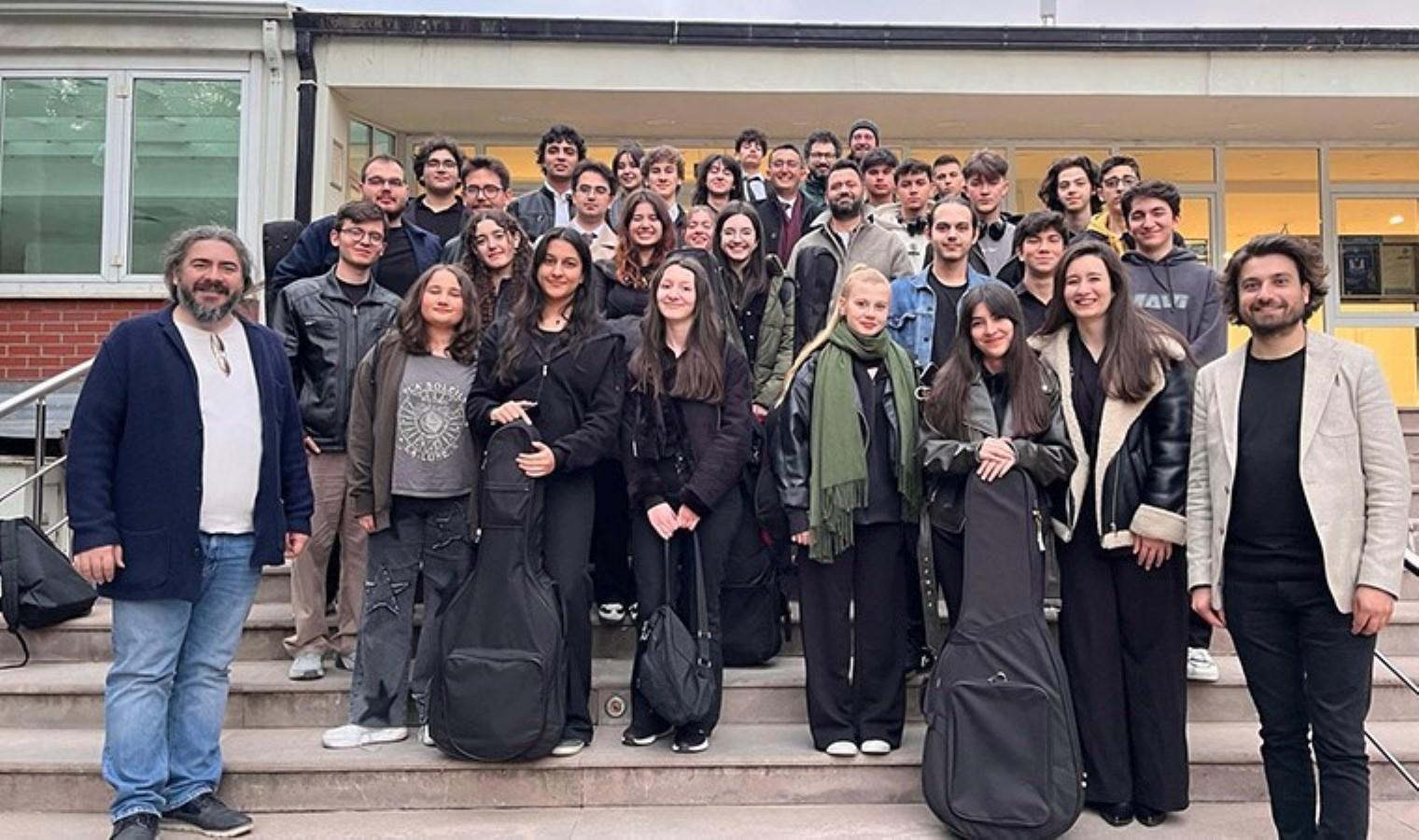genc-vural-gitar-virtuozlerinin-bulusmasi-anadolu-universitesinin-ucuncu-gitar-senligi-sonuclariyla-sonlandirildi-ZAvjp17k.jpg