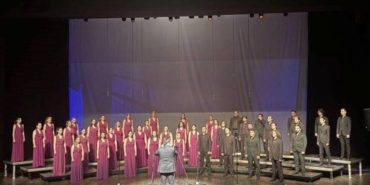 ibb-sehir-tiyatrolarinin-duzenledigi-gelecek-peki-nasil-festivali-uzerine-dusunceler-ve-istanbulda-genc-gunler-anlayisinin-yeniden-yorumlanmasi-RhKmTFA5.jpg