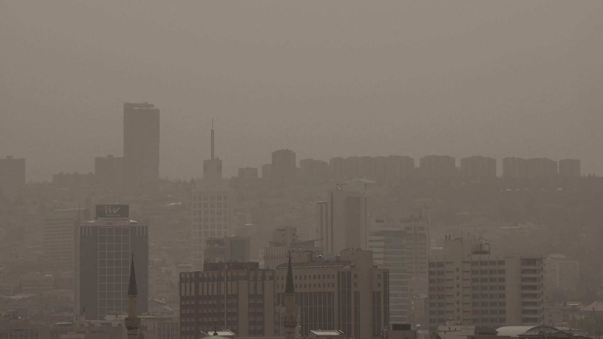 meteorolojiden-5-bolge-icin-toz-tasinimi-alarmi-saganak-yagis-ve-kuvvetli-ruzgar-icin-saat-verildi-CQgLbF5c.jpg