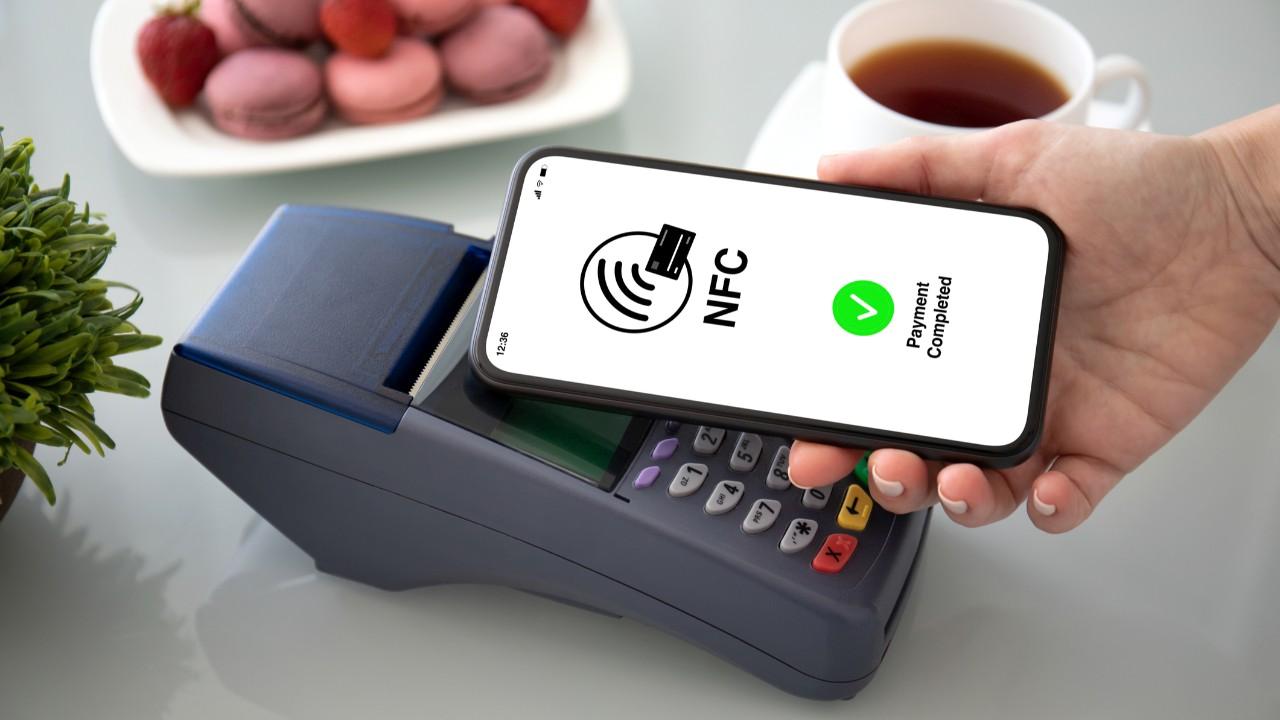 nfcnin-gizemi-iphone-ve-androidde-nasil-calisir-ve-acilir-C8bRhwm4.jpg