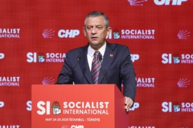 ozel-terorsuz-ve-demokratik-turkiye-diyerek-konustu-kurt-turk-hicbir-annenin-gozunun-yasinin-akmamasi-umudu-var-FeN9tNSW.jpg