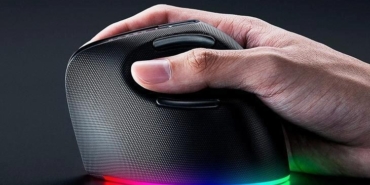 razerin-ilk-dikey-fare-deneyimi-pro-click-v2-vertical-edition-ile-tanisin-ve-ozelliklerini-kesfedin-sJJ1wxgl.jpg