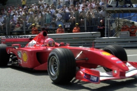 schumacherin-yaristigi-ferrari-acik-artirmada-18-milyon-dolarlik-satisla-rekor-kirdi-DsLeCwOF.jpg