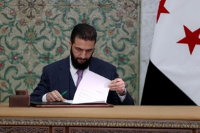 suriye-devlet-baskani-sara-israil-ile-gerilimi-azaltma-amacli-dolayli-gorusmeler-yapildigini-acikladi-mSPyh8Lr.jpg