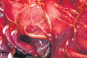 afyon-pastirmasi-avrupa-birligi-tescili-aldi-R5OCwJeb.jpg
