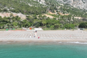 beach-tarifeleri-lahmacun-degil-plaj-fiyatlari-yakiyor-ivG28bvk.jpg