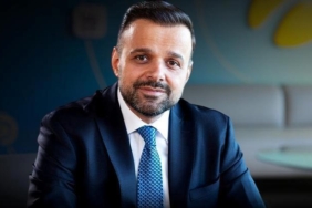 cepte-yeni-perde-aciliyor-modern-ve-sik-tasarimlar-UP5LehyV.jpg