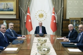 cumhurbaskani-erdogan-baskanliginda-guvenlik-toplantisi-yapildi-LYqENpx2.jpg