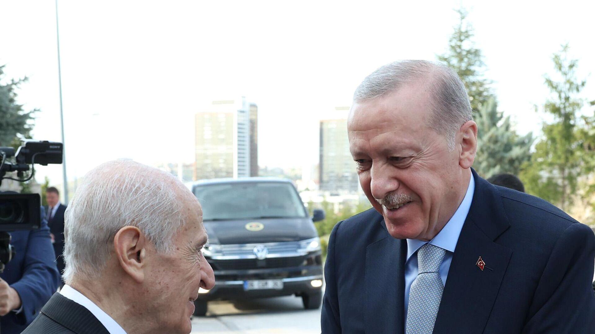 cumhurbaskani-erdogan-mhp-genel-baskani-bahcelinin-bayramini-kutladi-4Y4mb6EP.jpg
