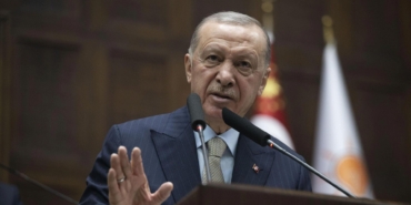 erdogan-sayin-ozel-ve-chp-yonetimi-yanlista-israr-etmekten-vazgecip-etkin-pismanliktan-faydalanmali-JnwNbcYX.jpg