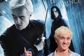 harry-potterin-kotu-karakteri-tom-felton-14-yil-aradan-sonra-draco-malfoy-olarak-sahnelere-geri-donuyor-idTHN5RE.jpg