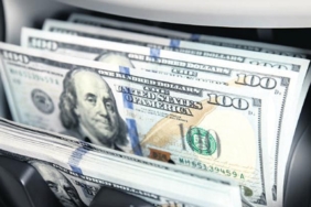 ilk-dort-ayda-33-milyar-dolar-yatirimin-cekildigi-basarili-finansal-donem-rXxtL3mY.jpg