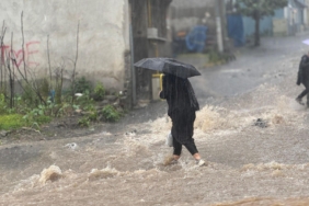 meteoroloji-saat-verdi-gok-gurultulu-saganak-geliyor-2YdknAej.jpg