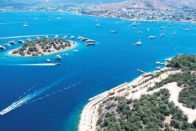 nisan-ayinda-yabanci-turist-sayisinda-rekor-kirildi-KkKLcAtU.jpg