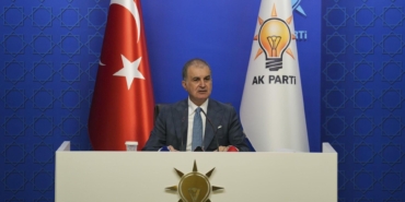 omer-celik-ozgur-ozel-mesru-siyaset-alaninin-disina-cikmistir-QzPrRI5h.jpg