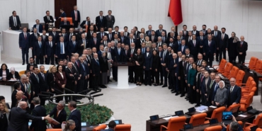 tbmm-baskanlik-secimi-yarin-gerceklesecek-5-aday-mecliste-yarisacak-pKQrQ6Er.jpg