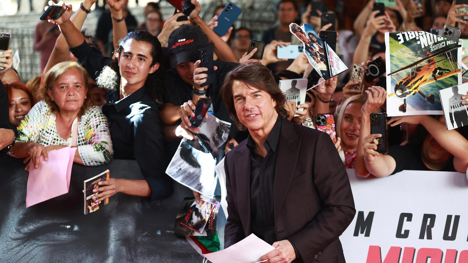 tom-cruise-40-yili-askin-oyunculuk-kariyerinde-ilk-kez-oscar-odulunun-sahibi-oldu-F3ySZBeD.jpg
