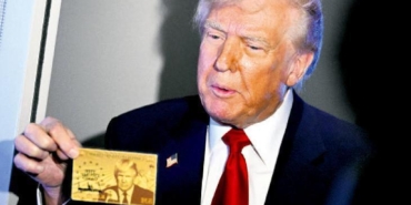 trump-card-aliyorlar-one-cikmak-icin-benzersiz-bir-yontem-rHvJG9By.jpg