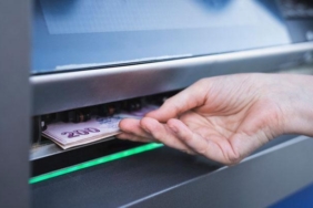 bankada-parasi-olanlar-dikkat-atm-nakit-cekimi-ve-para-yatirma-limitleri-guncellendi-xcu2A1xa.jpg