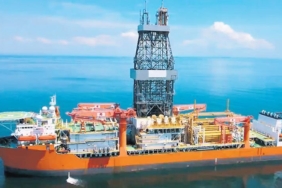 dunyanin-en-buyuk-4-deniz-enerji-filosunun-guncel-durumu-ve-gelecegi-HkNEgFD5.jpg