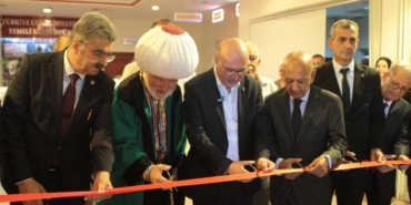 ilmi-bir-bakisla-32-yil-sonra-ayni-guluste-birlikte-olmak-nasreddin-hoca-karikatur-yarismasinin-yeniden-aksehirde-canlanisi-v4jpq6uJ.jpg